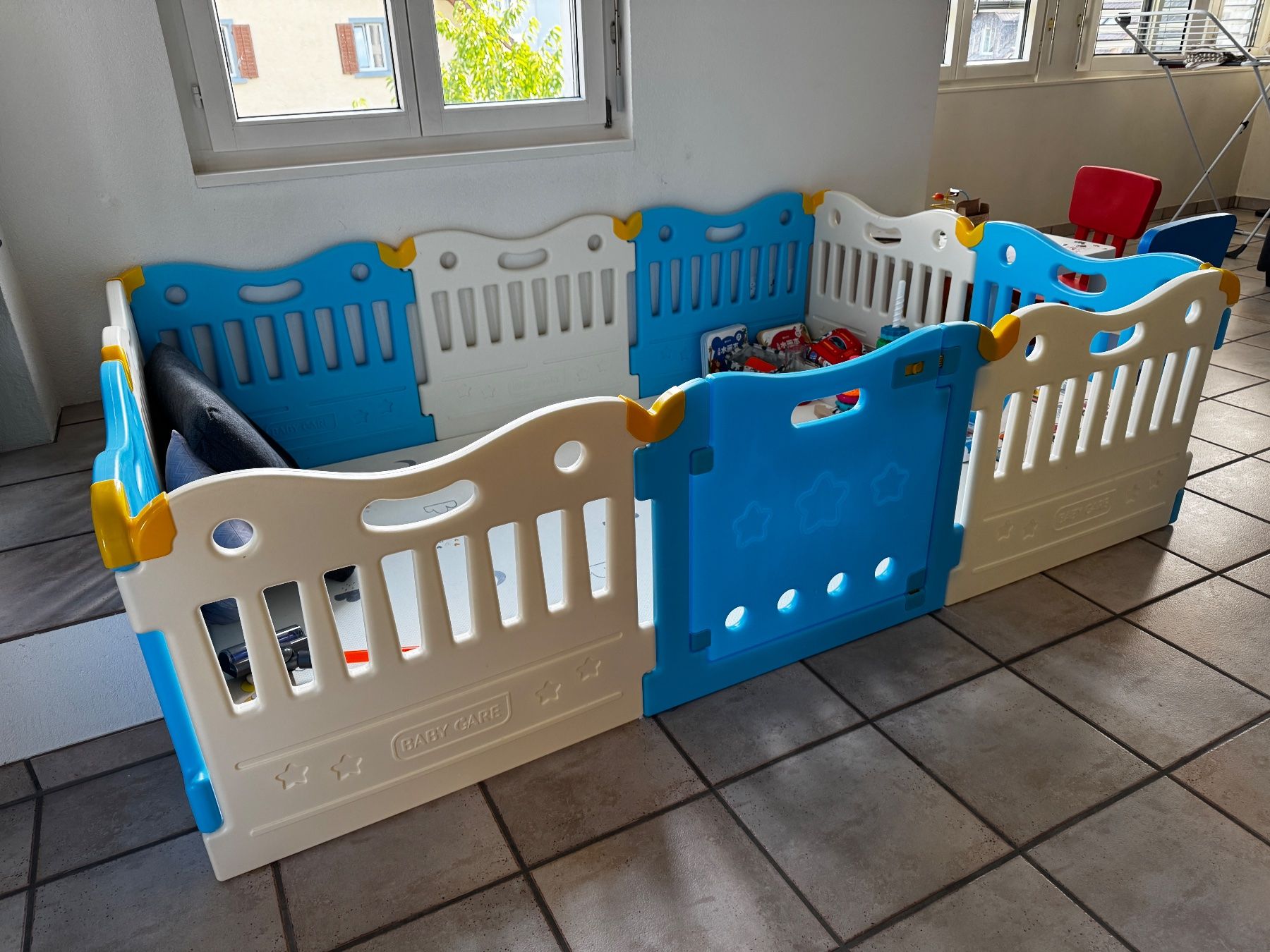 Box & Barriere di sicurezza: Dwinguler Babycare Laufgitter / Playpen – Usato da Kloten venduto da Capybara123 2