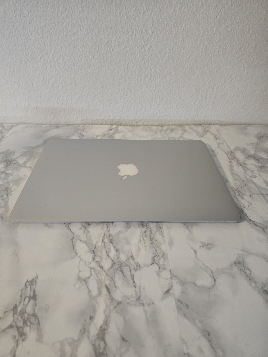 Apple Notebook: MacBook Air i5 | 4Go RAM | SSD 251Go – Usato da Renens VD venduto da MTD2211 4