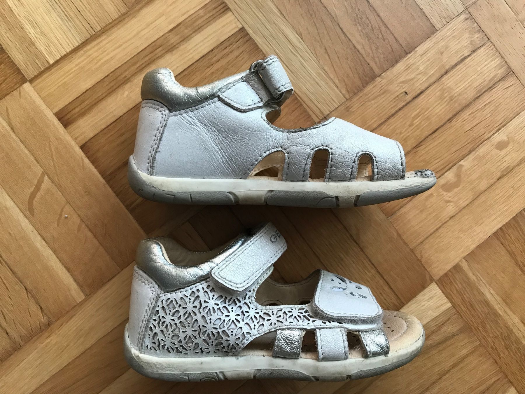 Geox Scarpe per ragazzi: Sandalen Leder von GEOX Grösse 23 – Usato da Emmenbrücke venduto da Hathor123 2