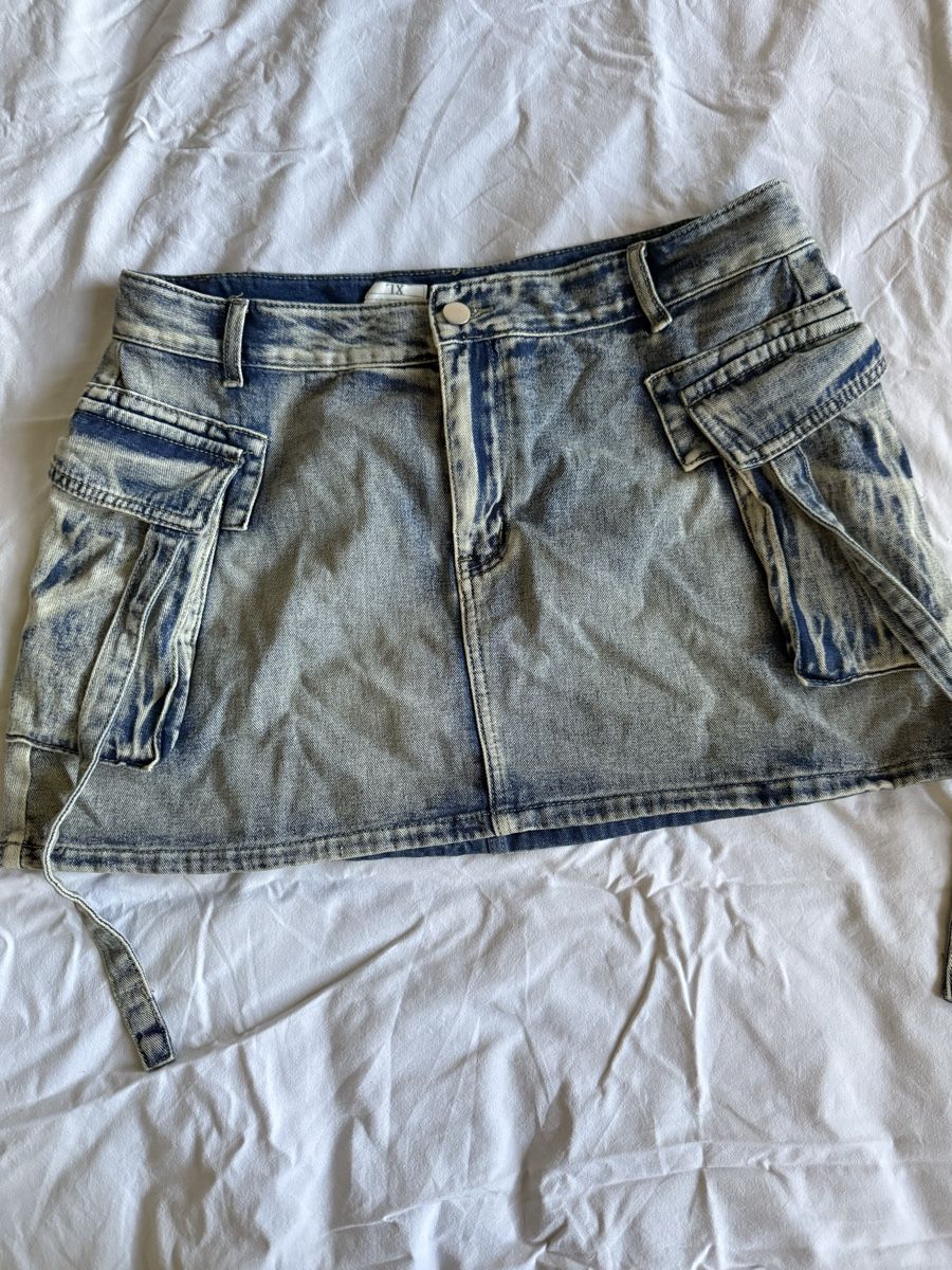 Shein Gonne: Jupe en jeans SHEIN – Nuovo (secondo la descrizione) da Biel/Bienne venduto da glaewynnshop 2