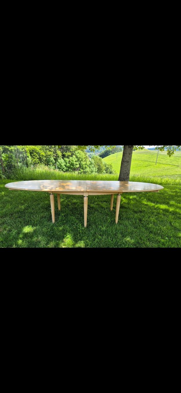 Tables: Tisch mit 2 Einlageplatten – D'occasion à Worb par Satchmo04