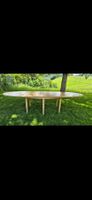 Tisch mit 2 Einlageplatten