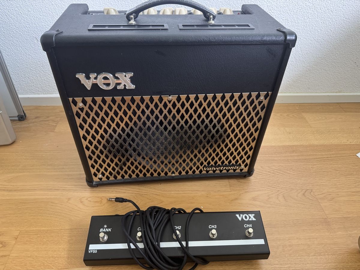 Vox Verstärker: Vox VT30 Modeling Amp – Gebraucht aus Goldau von pat_r5d5 2
