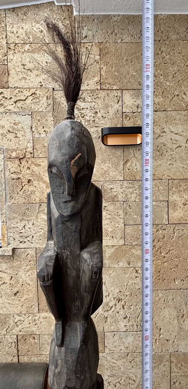 Statuette: Grosse Holzfigur afrikanisch geschnitzt – Nuovo (secondo la descrizione) da Glattpark(Opfikon) venduto da Mrs.R0bins0n 2