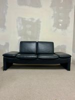 Leu Swiss Sofa schwarz Leder 2-Sitzer verstellbare Armlehnen