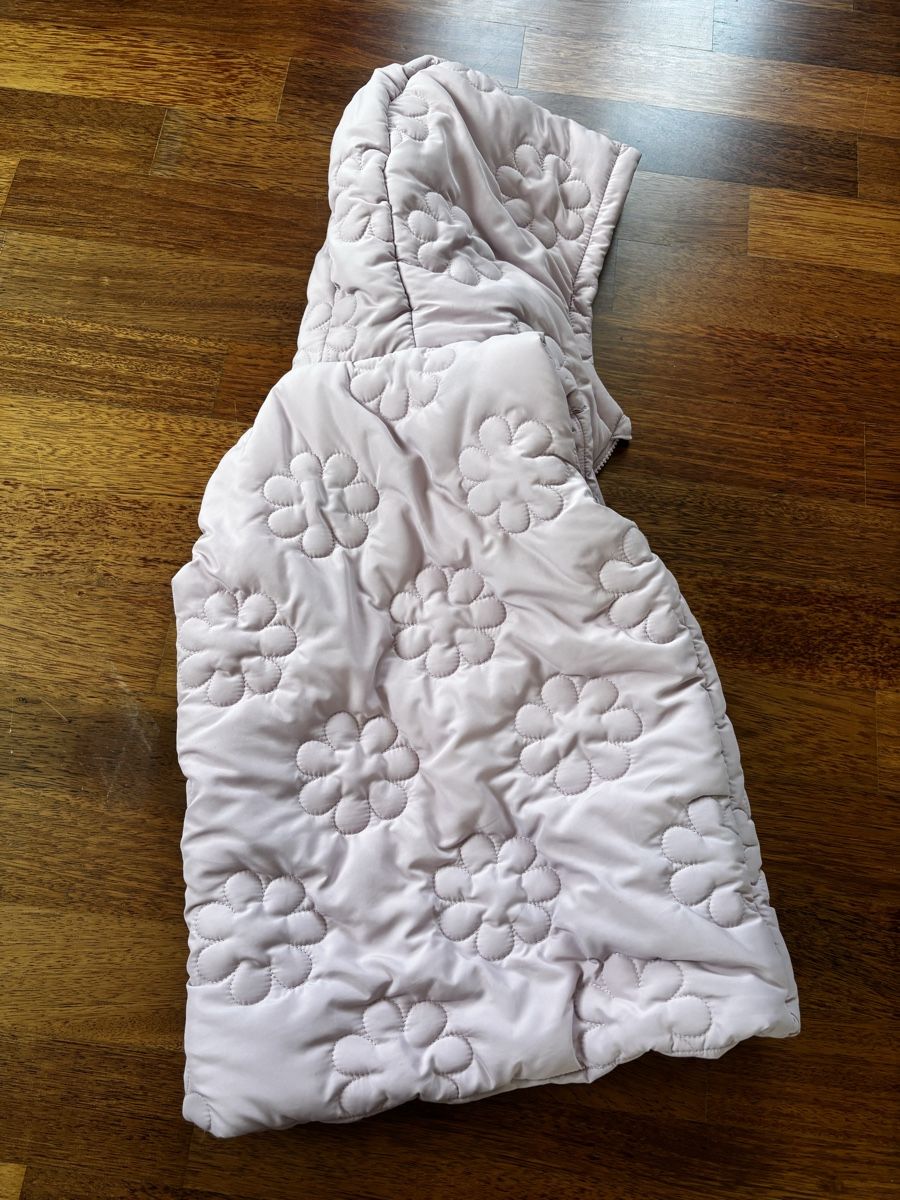 Altro abbigliamento per bambina: Mädchengilet Gr. 128 – Usato da Amriswil venduto da Ka_Sc 2