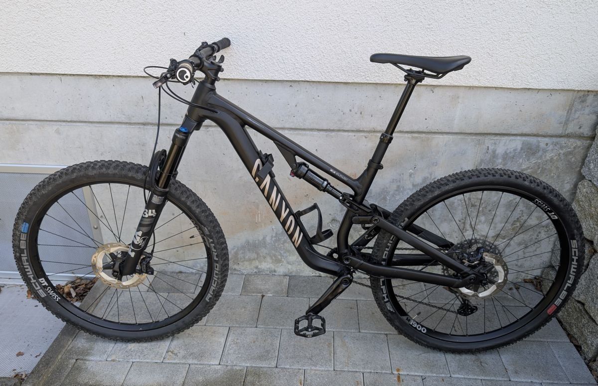 Canyon Velos: CANYON Neuron 7 Crest Black - Size S – Gebraucht aus Frauenfeld von Mrmoto