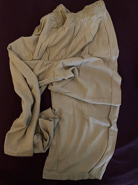 Pantaloni: Leinenhose Grösse M Neu – Usato da Zürich venduto da emw_cpq8 1