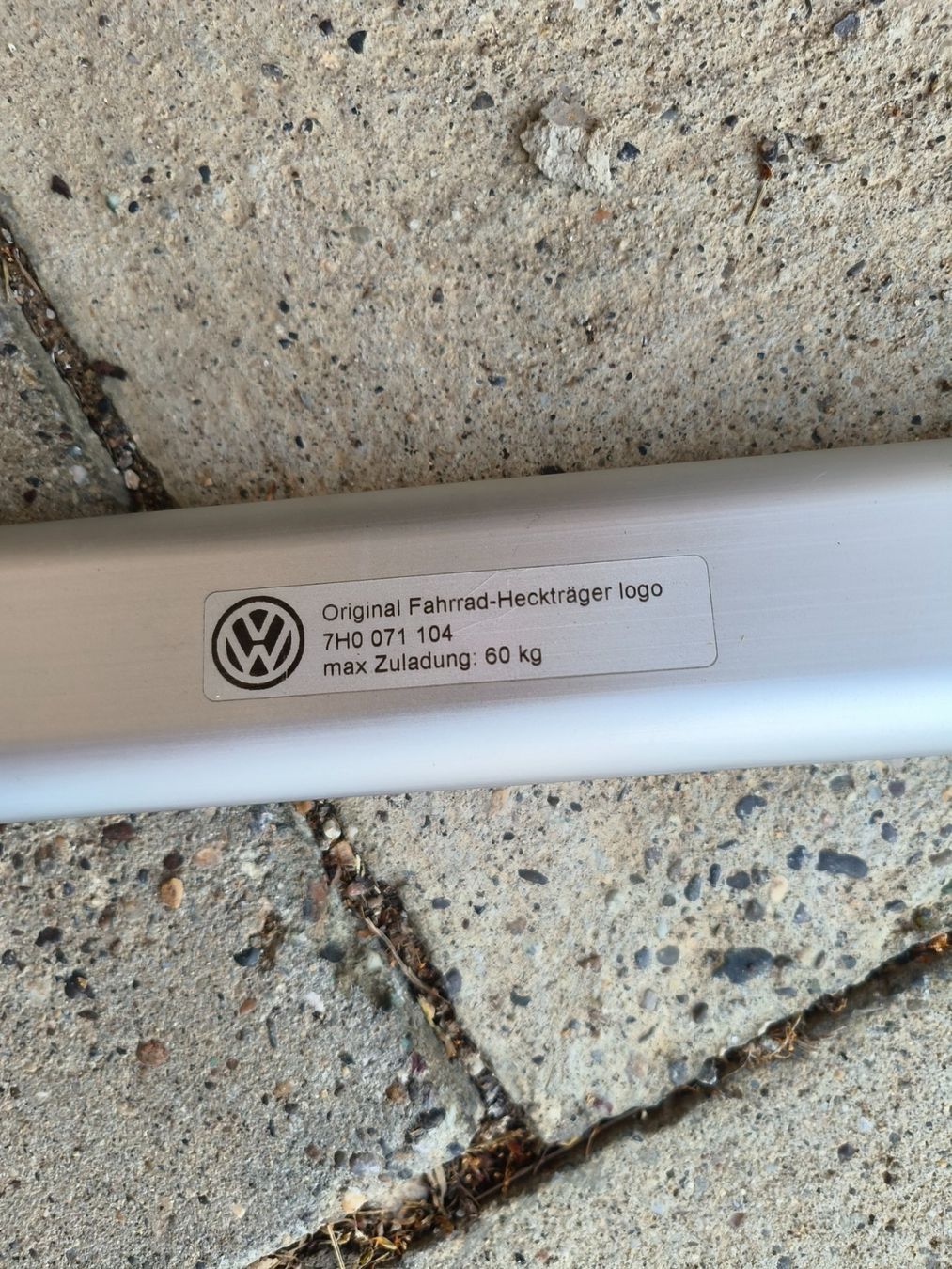 Dachträger: Fahrradträger VW T5 – Gebraucht aus lostorf von  3