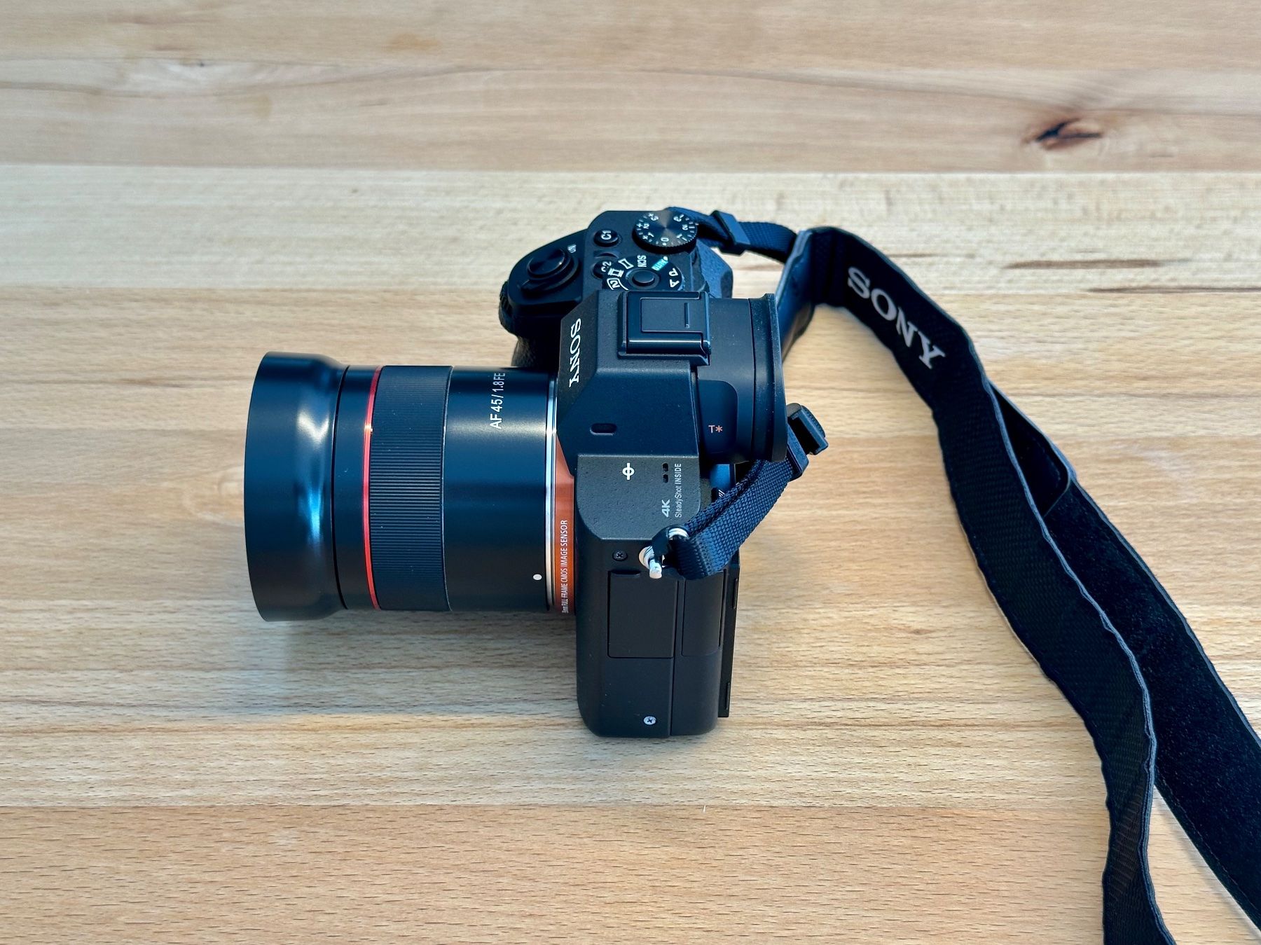 Sony Kamera: Sony A7 Rii + Samyang AF 45 1.8 – Gebraucht aus Näfels von Petar.iphone 2