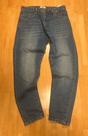 Jean DEF taille 33 coupe droite - neuf jamais porté