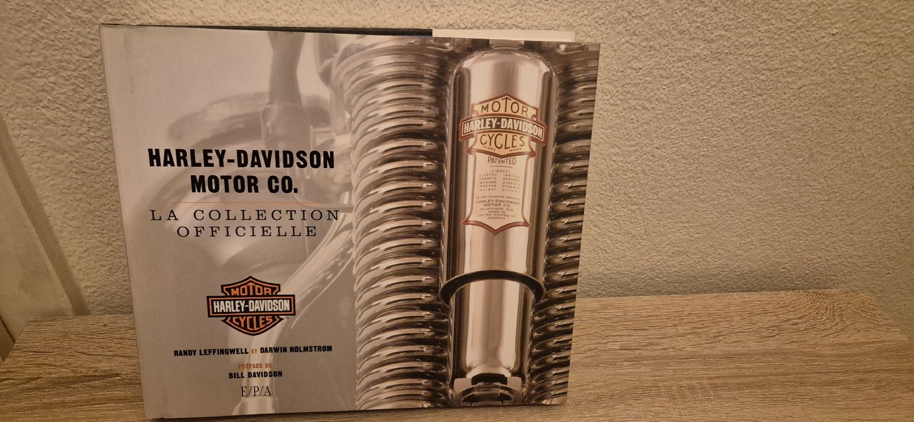 Libri: Harley-Davidson : La Collection Officielle - – Usato da Genève venduto da Bayoushi 1