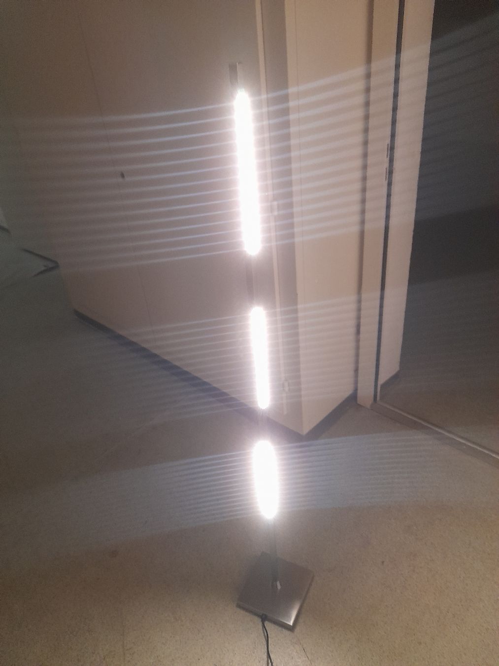 Lampes: stehlampe – D'occasion à Glattbrugg par B_B 3