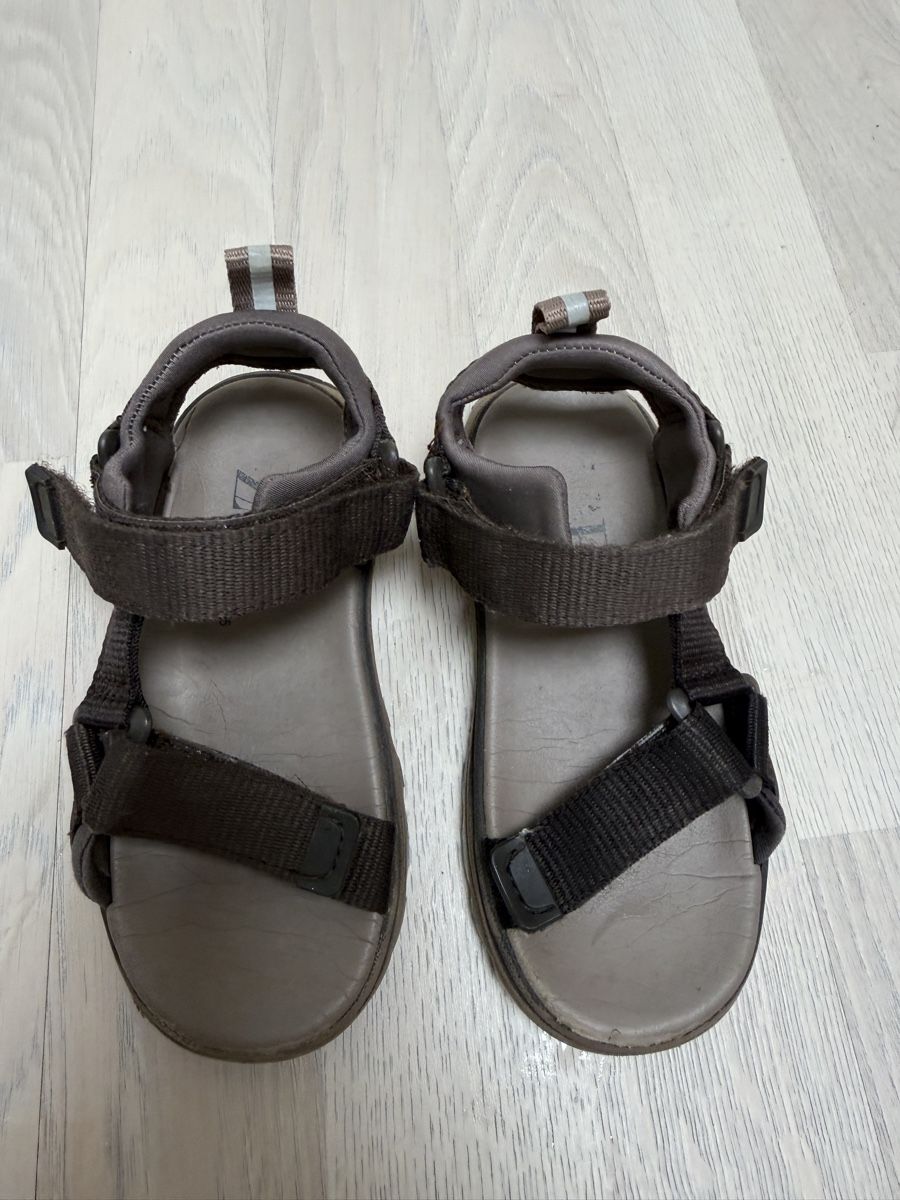 Zara Herrenschuhe: Zara Sandalen Gr. 25 – Gebraucht aus Aeschi b. Spiez von dar_sjp8 3