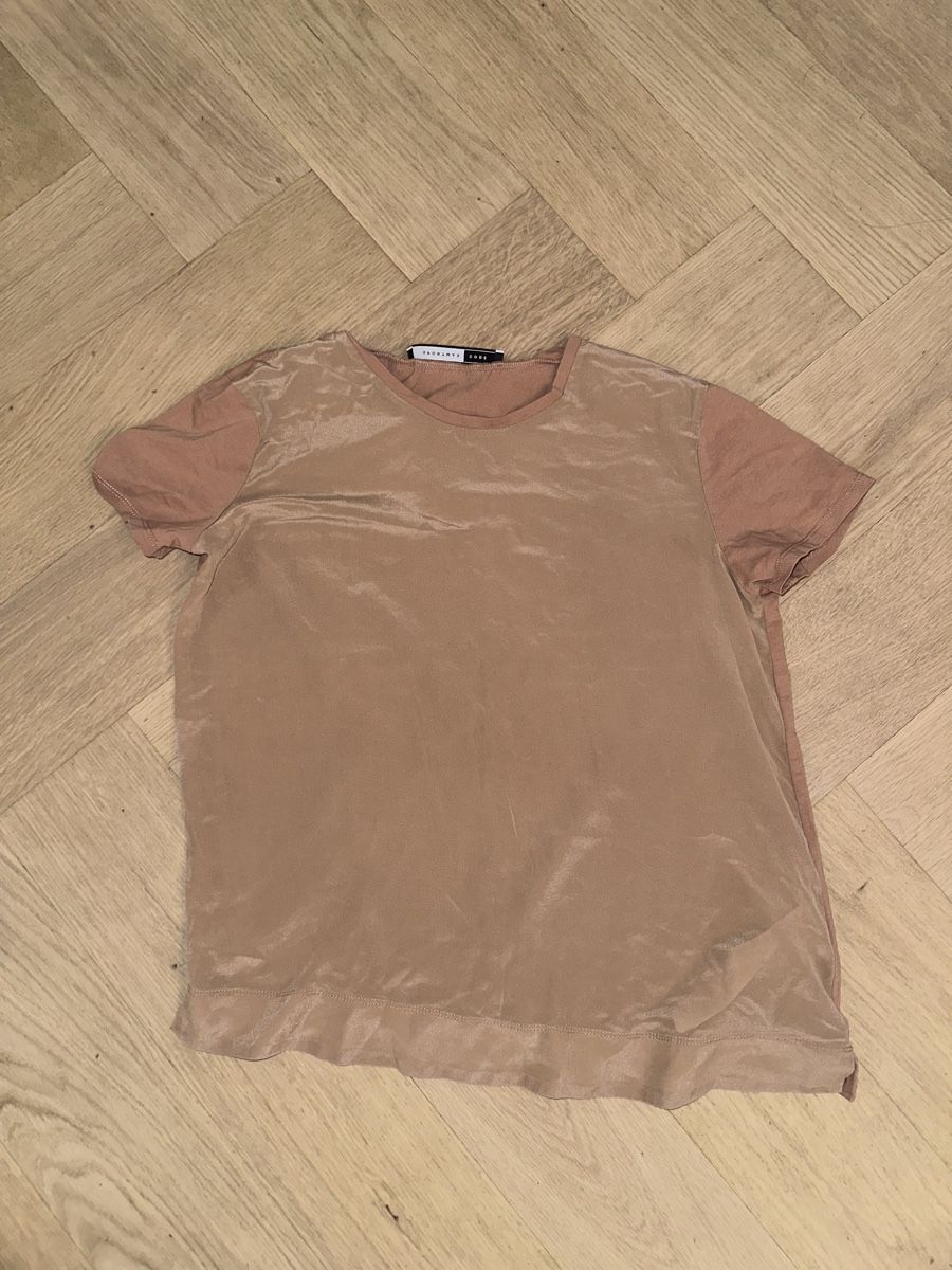 Sportmax T-Shirts: SPORTMAX - Tee shirt manche courte - taille L – Neu (gemäss Beschreibung) aus Genève von Lucie.hwrth
