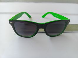 Sonnenbrille schwarz/gruen