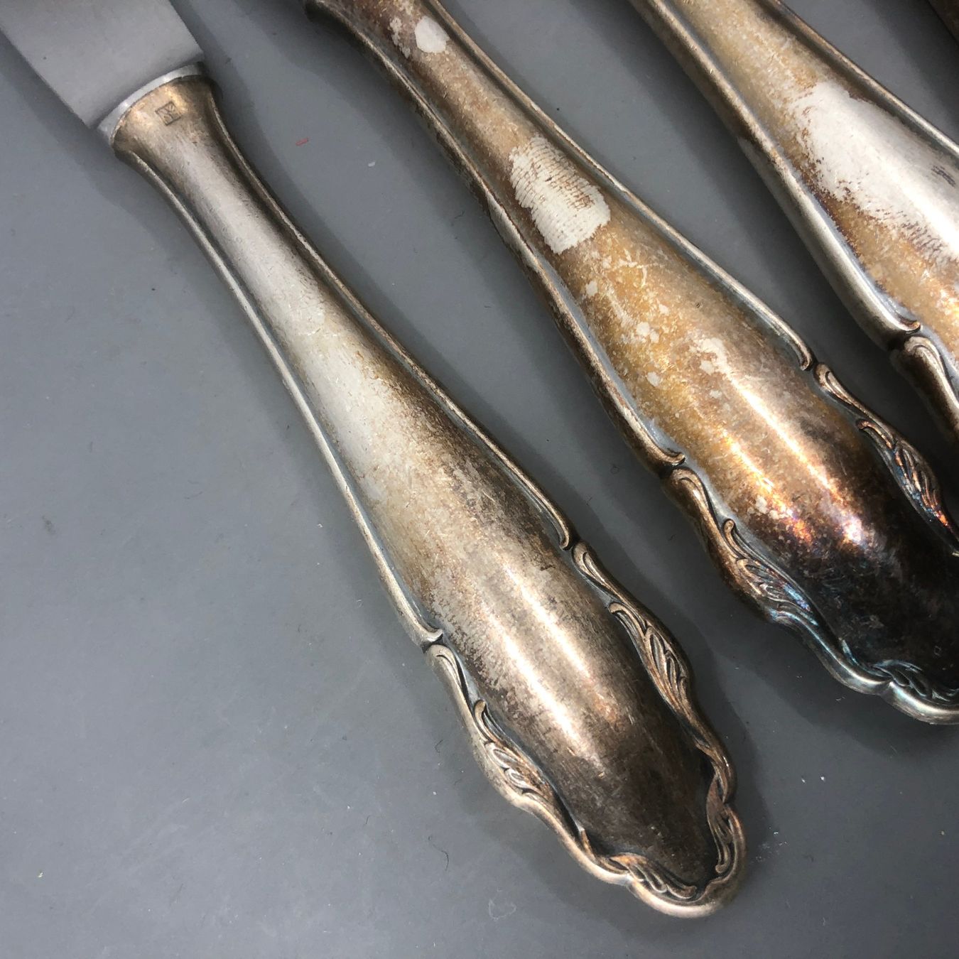 WMF Posate: 9 Dessertmesser versilbert WMF Modell 2200 – Usato da Basel venduto da Tiabeanie