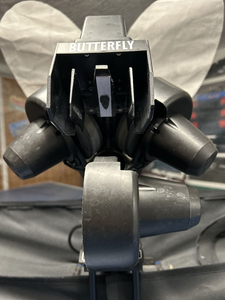 Hometrainer: Butterfly Amicus Start / Robot d’entraînement TT – Usato da Delémont venduto da Fleurou2025 5