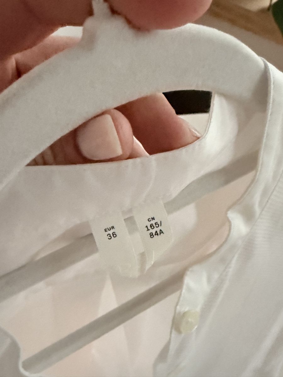 Arket Camicette: White Arket Cotton Shirt, Size 36 – Usato da Zürich venduto da lisa_grnbrg 3
