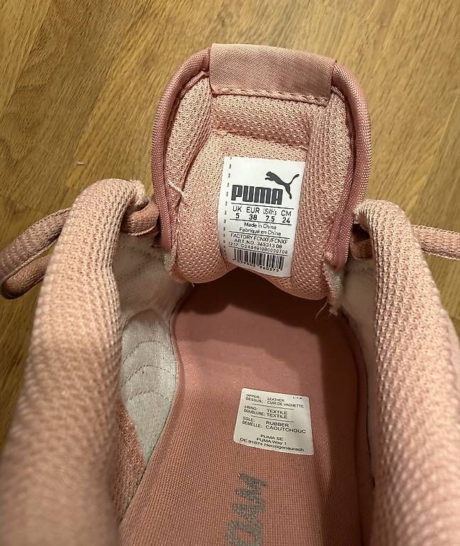 Schuhe für Mädchen: Puma Turnschuhe – Neu und originalverpackt aus Hagendorn von Najomi 3