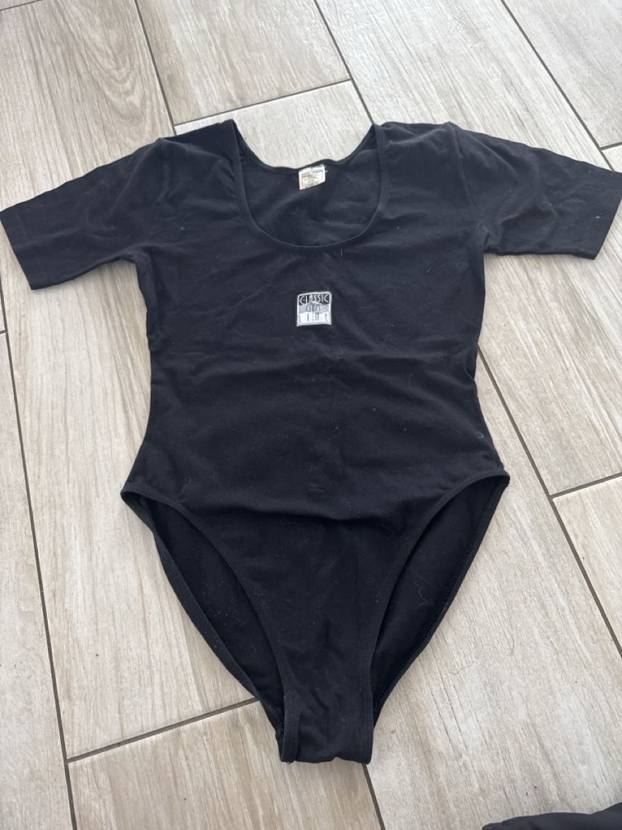 Top: Gym Body Gr L 42/44 – Usato da Gelterkinden venduto da Familienferien