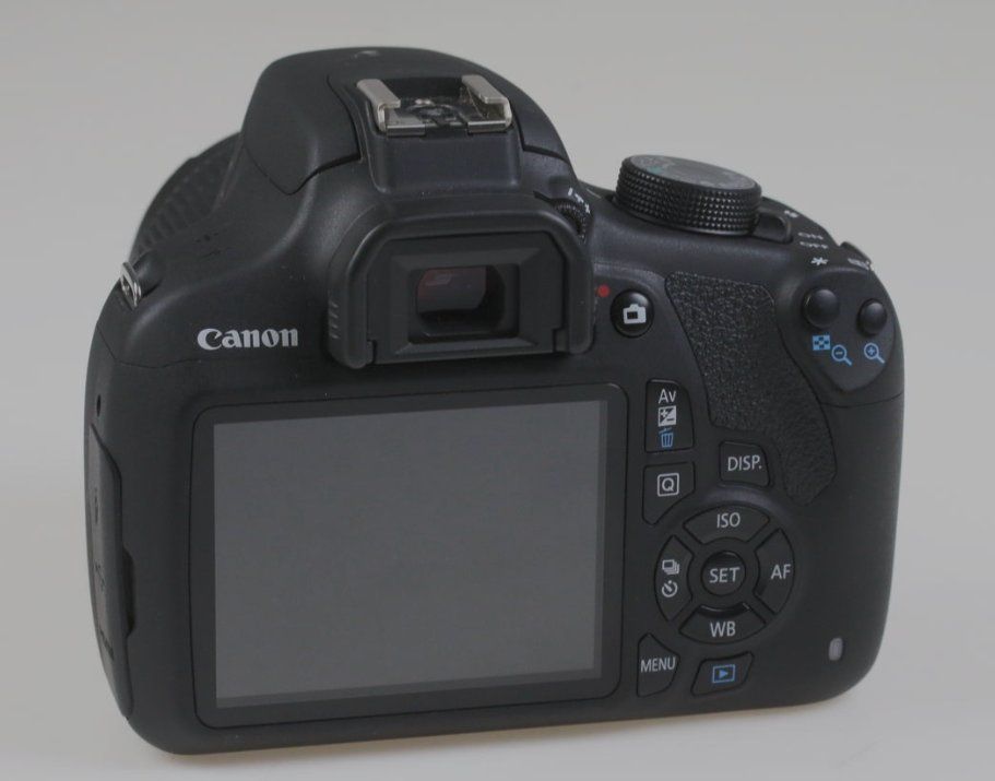 Canon Fotocamera: CANON EOS 1200D – Usato da Edlibach venduto da RicardoCHF 2