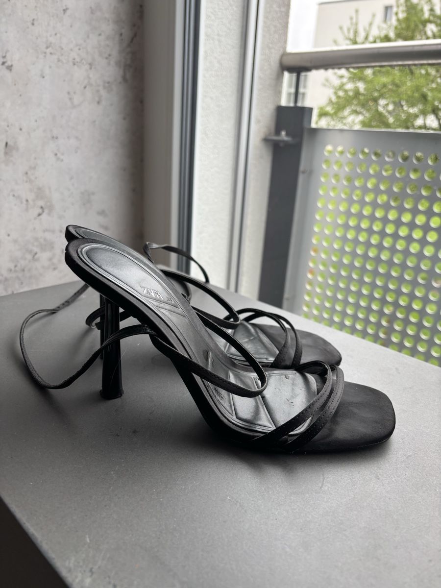 Zara Scarpe da donna: Sandales ouvertes à talons – Usato da Zürich venduto da mps_9cp7 2