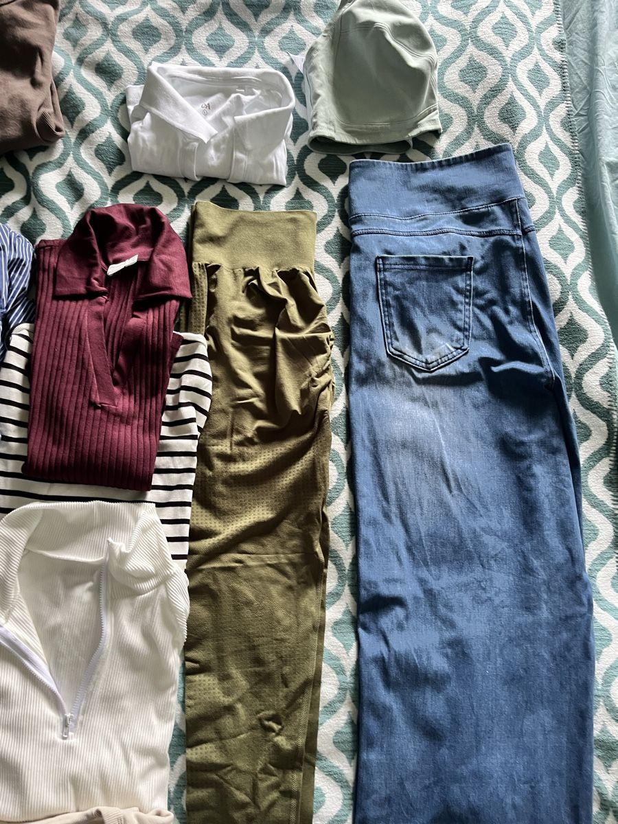 Tommy Hilfiger Lotti di vestiti: Damen Kleiderpaket, Grösse L/XL – Usato da Hochdorf venduto da Forestgreen 3