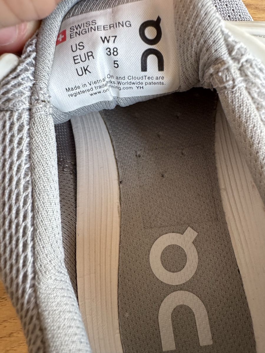 On Scarpe da donna: ON Laufschuhe Cloudswift Gr. 38 – Usato da Haldenstein venduto da nicB74 4