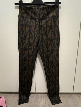 Sportleggins oliv-braun/schwarz