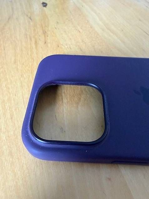 Covers & Schutzfolien: Iphone 16 Pro Hülle Neu, nie gebraucht. – Gebraucht aus Wald ZH von Catwieselman 1