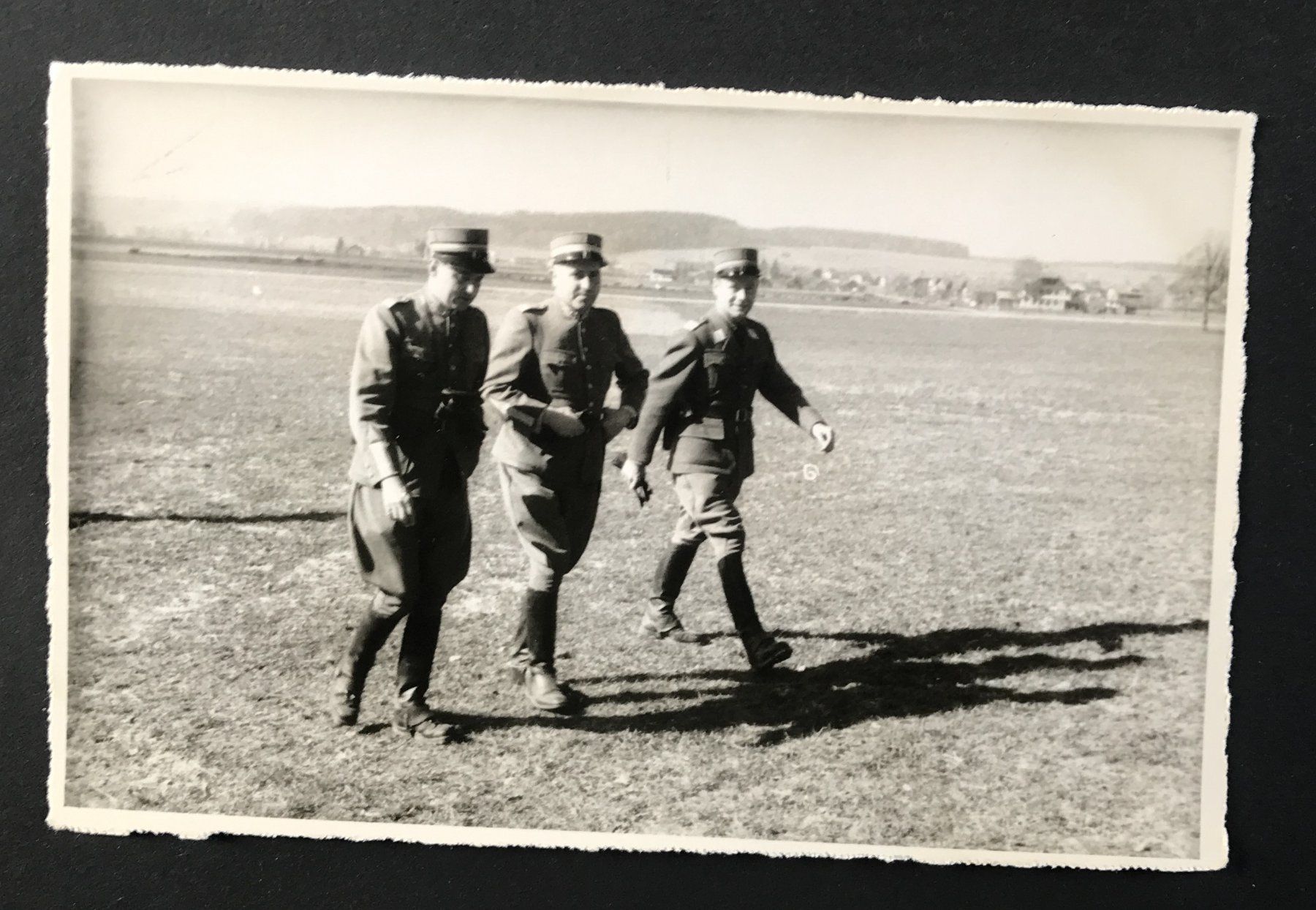 Cartoline postali: ANTIKE ANSICHTSKARTE ARMEE – Usato da Ostermundigen venduto da wini63