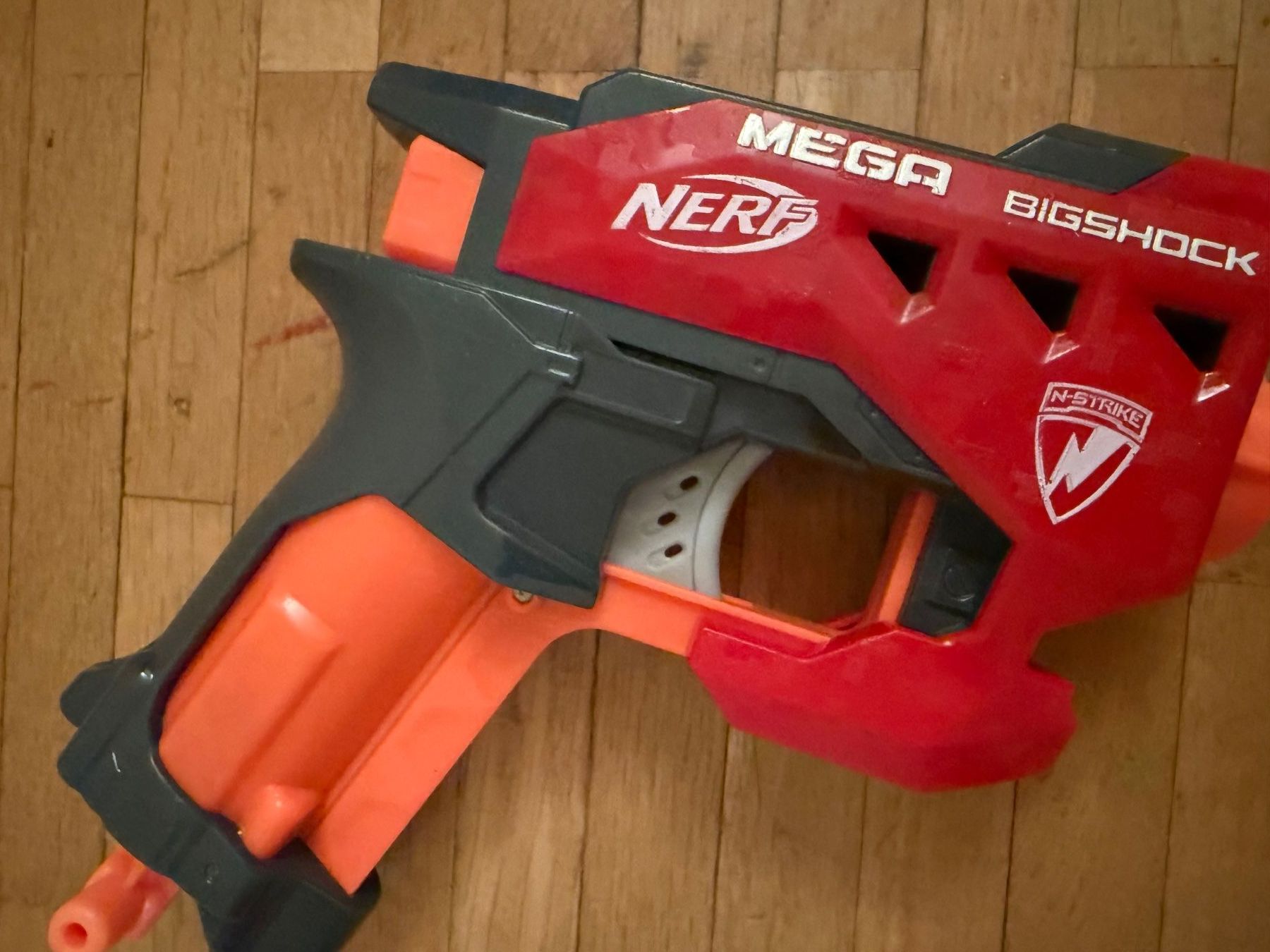 Nerf Giocattoli: Nerf Bigshock – Usato da Zug venduto da marcosonlineshop 2