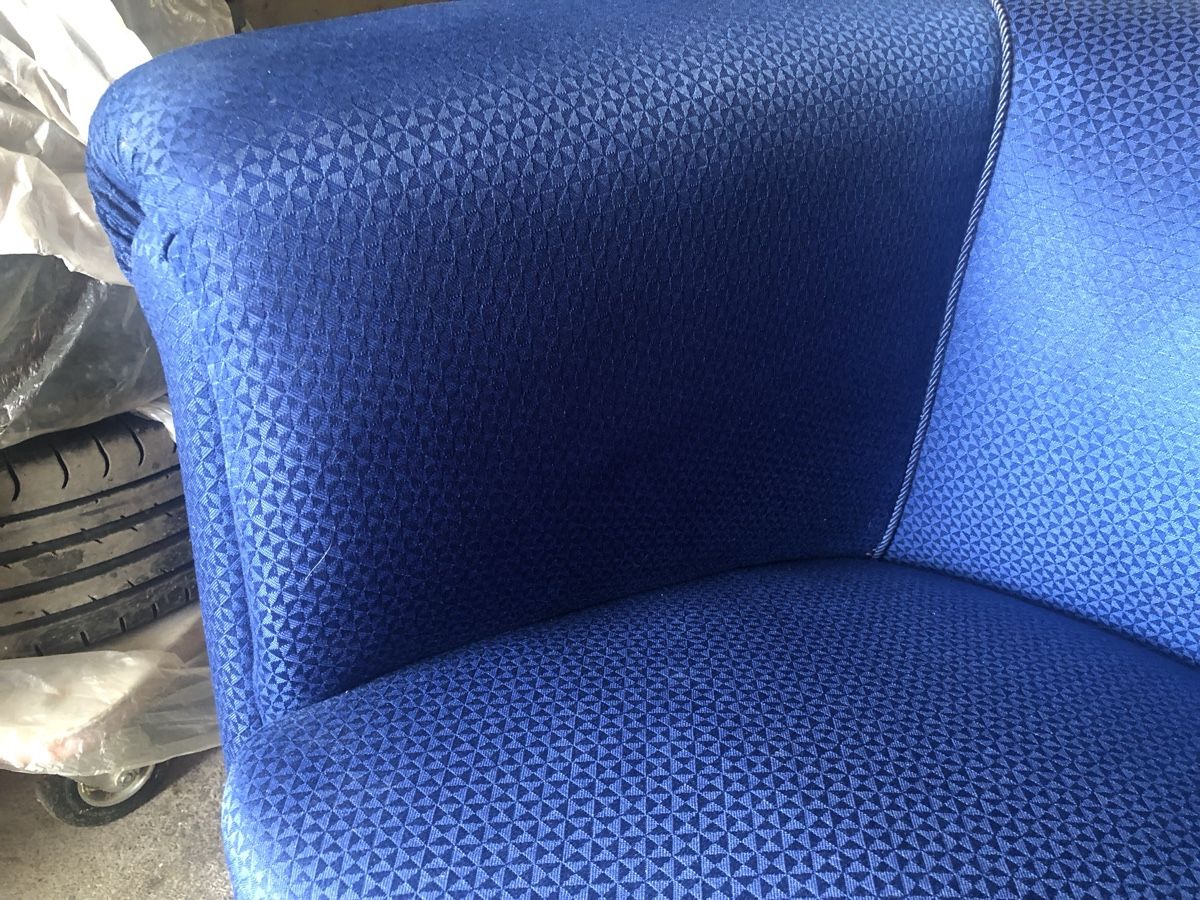 Poltrone: Blauer bequemer Sessel – Usato da Ins venduto da teamfairerdeal 1