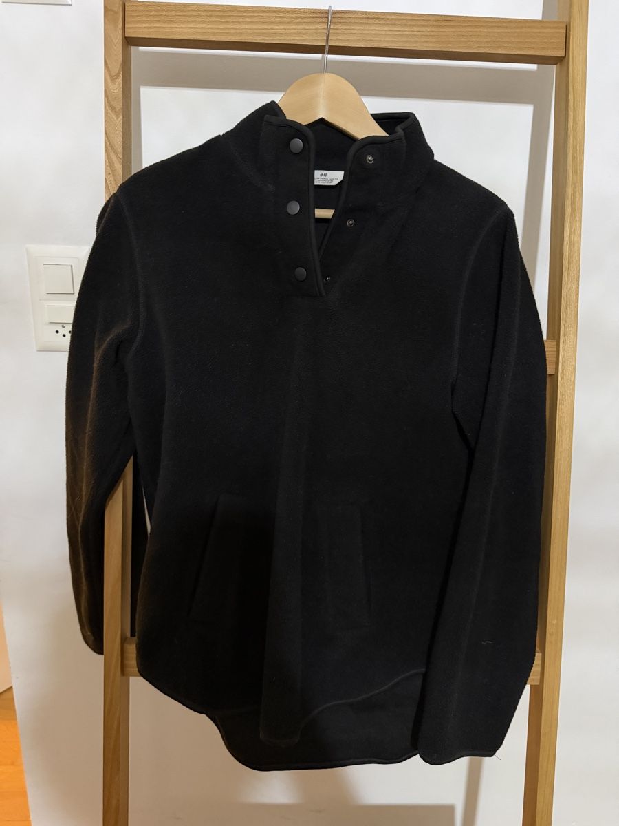 H&M Maglioni & Felpe: Fleecepullover H&M  – Usato da Neerach venduto da the_modern_mini