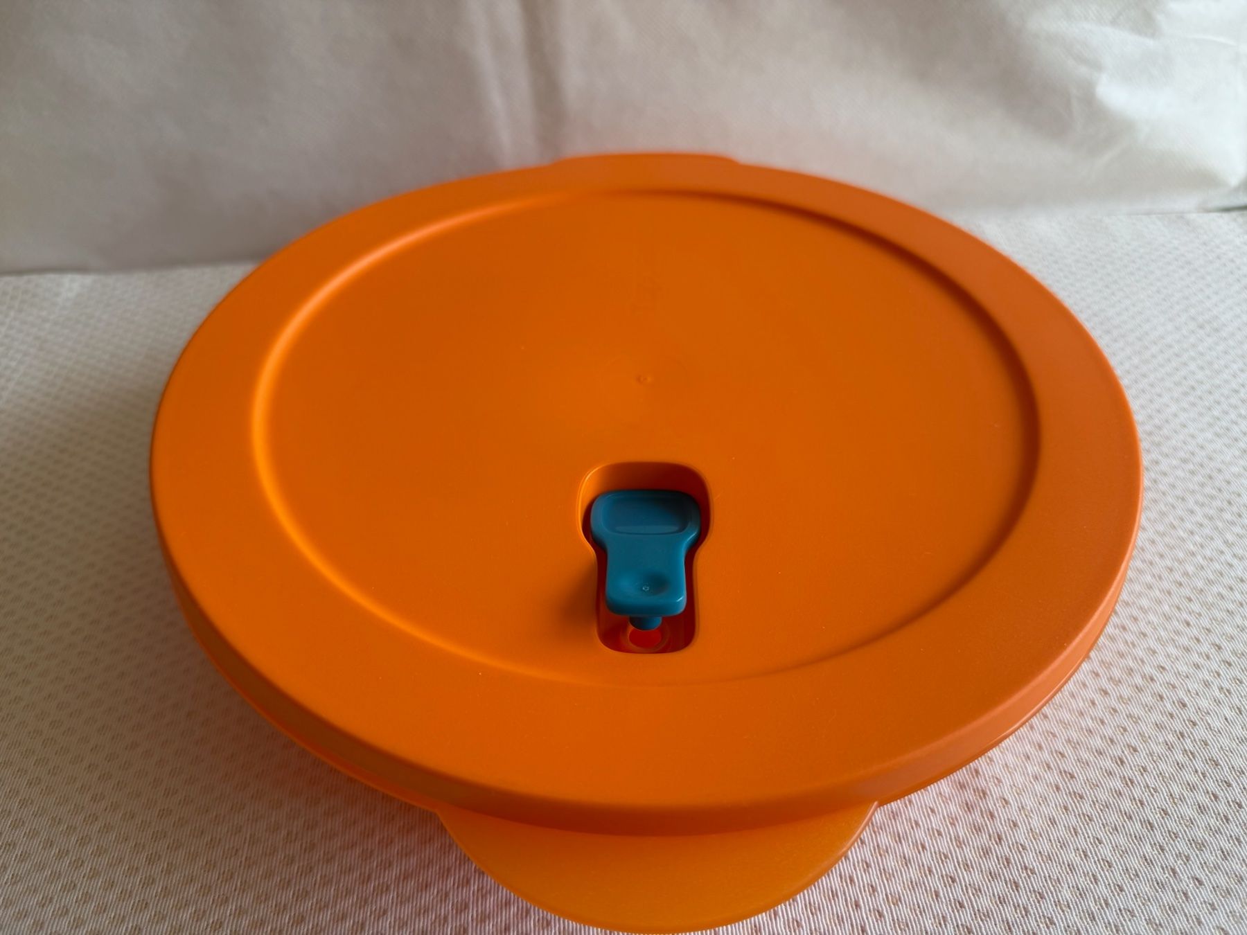 Tupperware Behälter & Ähnliches: Tupperware - récipient plat – Gebraucht aus Sion von accroshoes 1