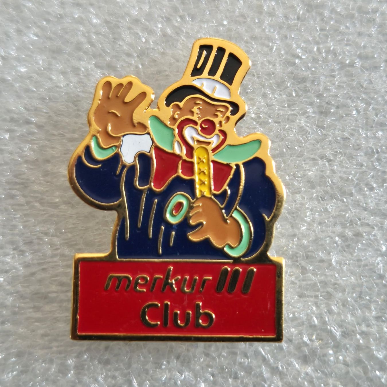 Plaketten & Abzeichen: Pin - Merkur Club – Gebraucht aus Hochfelden von McGarrett