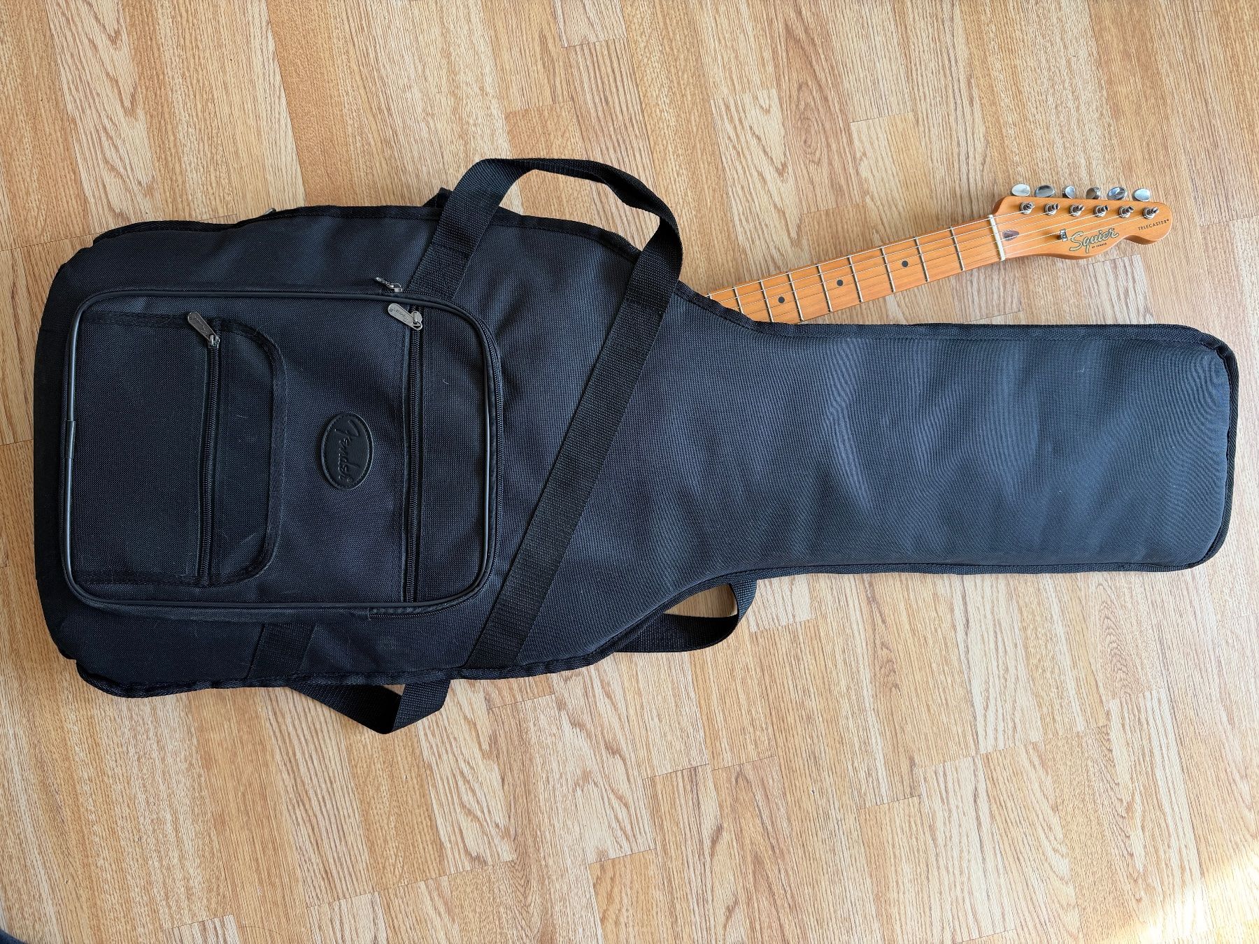 Squier Instruments de musique: Fender Squire Gitarre – D'occasion à Winkel par Kasimir010 2