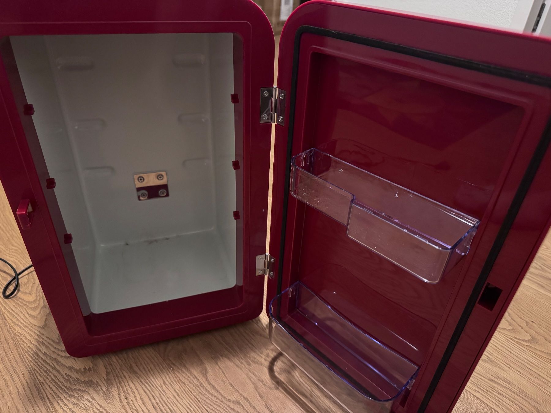 Frigoriferi: Mini Kühlschrank 220V/12V – Usato da Nottwil venduto da Lil73 2