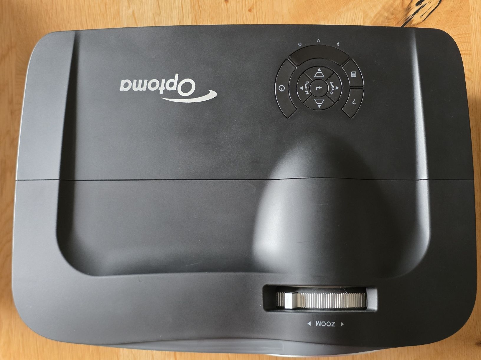 Videoprojektoren: Beamer Optoma DLP 501 – Defekt aus Kölliken von Aargauer7 1