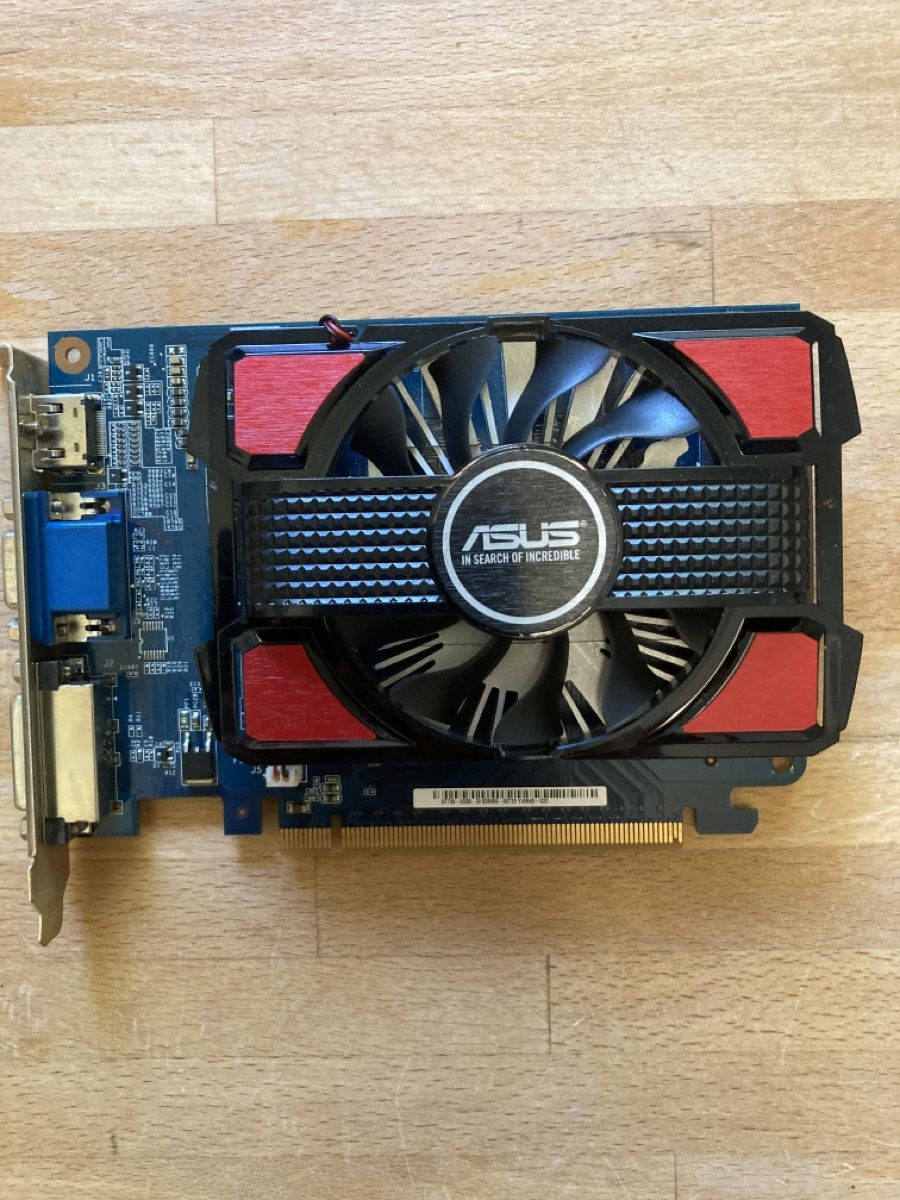 Asus Schede grafiche: ASUS GEFORCE GT730 2GB DDR – Usato da Zürich venduto da wilden