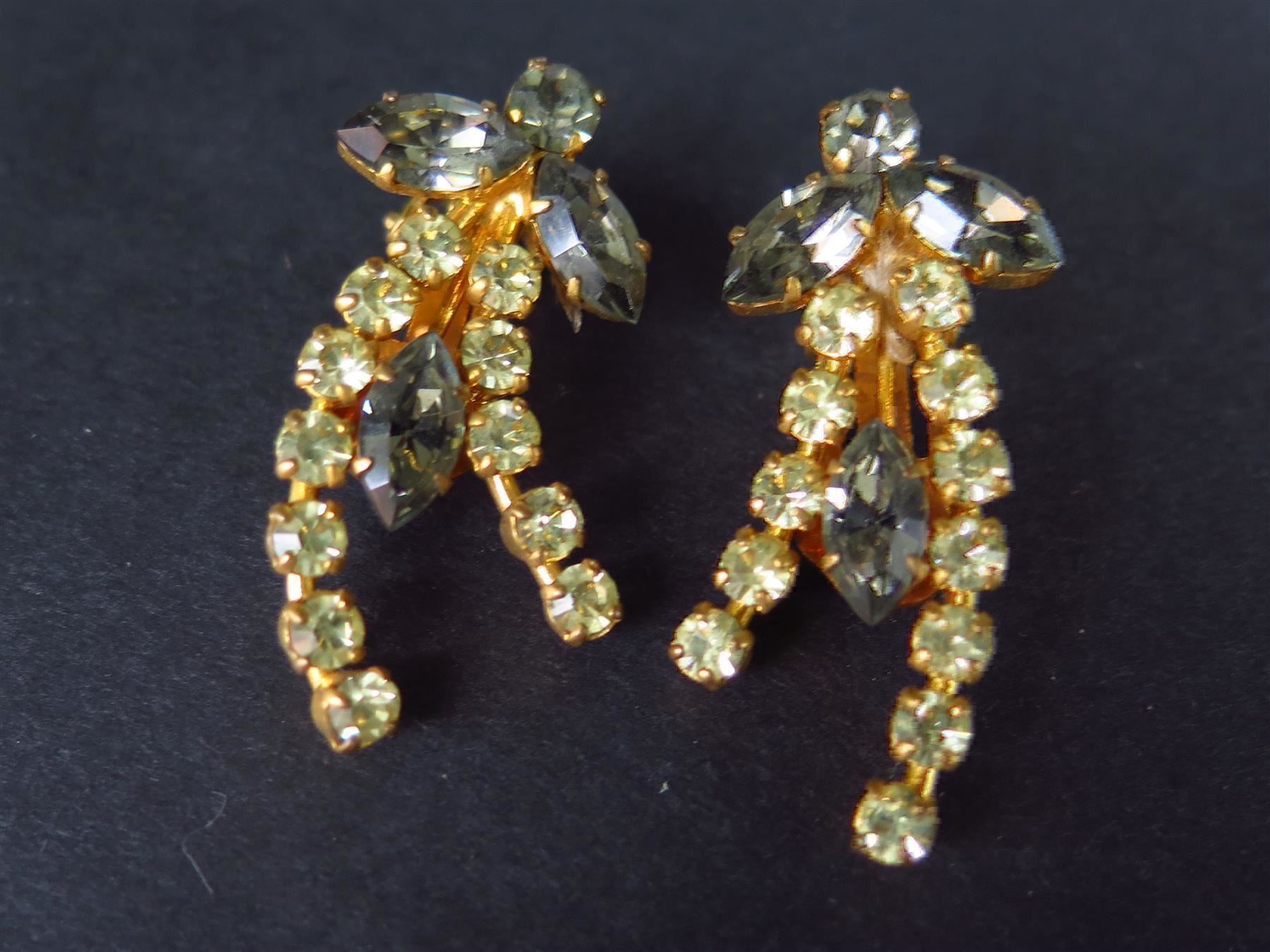 Ohrringe & -stecker: (22.2) Swarovski: Ohrenclips – Gebraucht aus Bern von Jwpm66