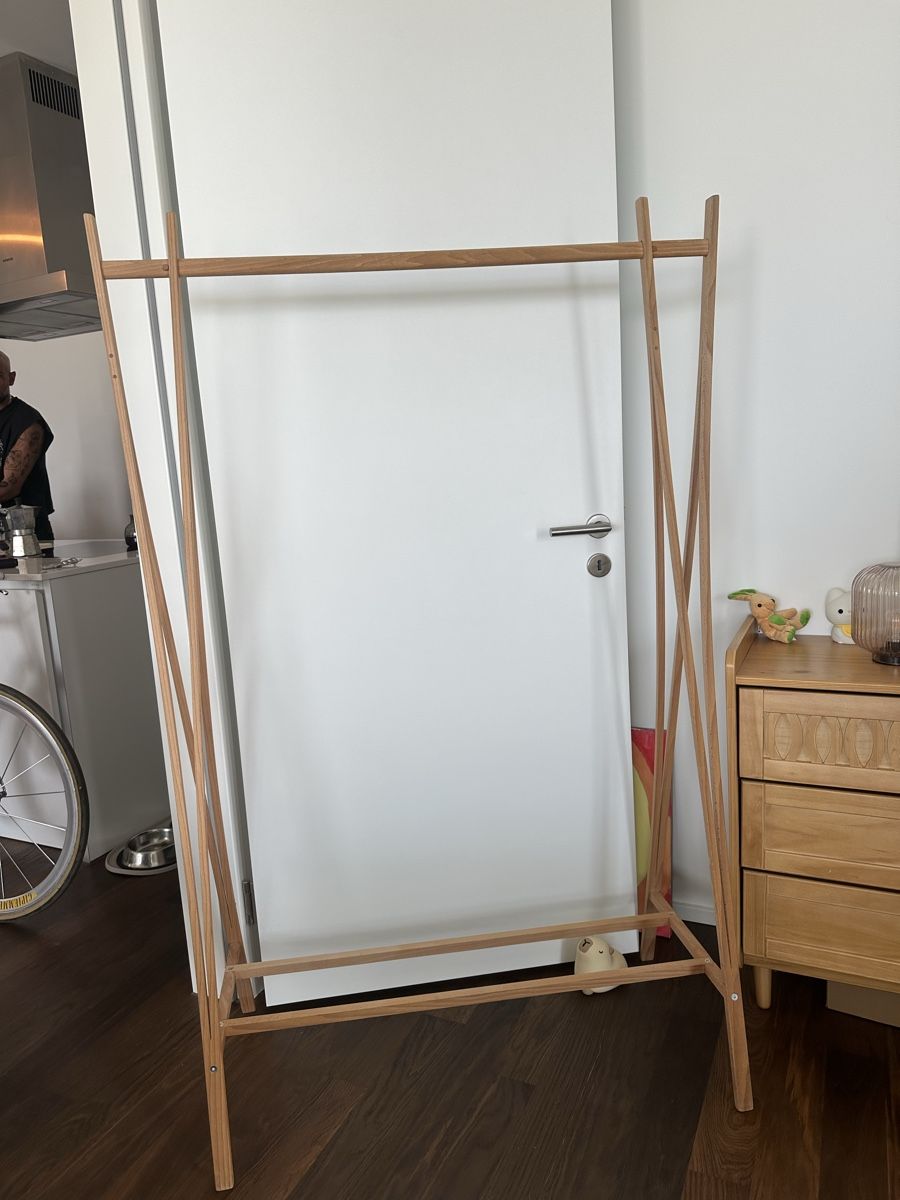 Garderobe: Kleiderständer  – Gebraucht aus Zürich von ConnyLee
