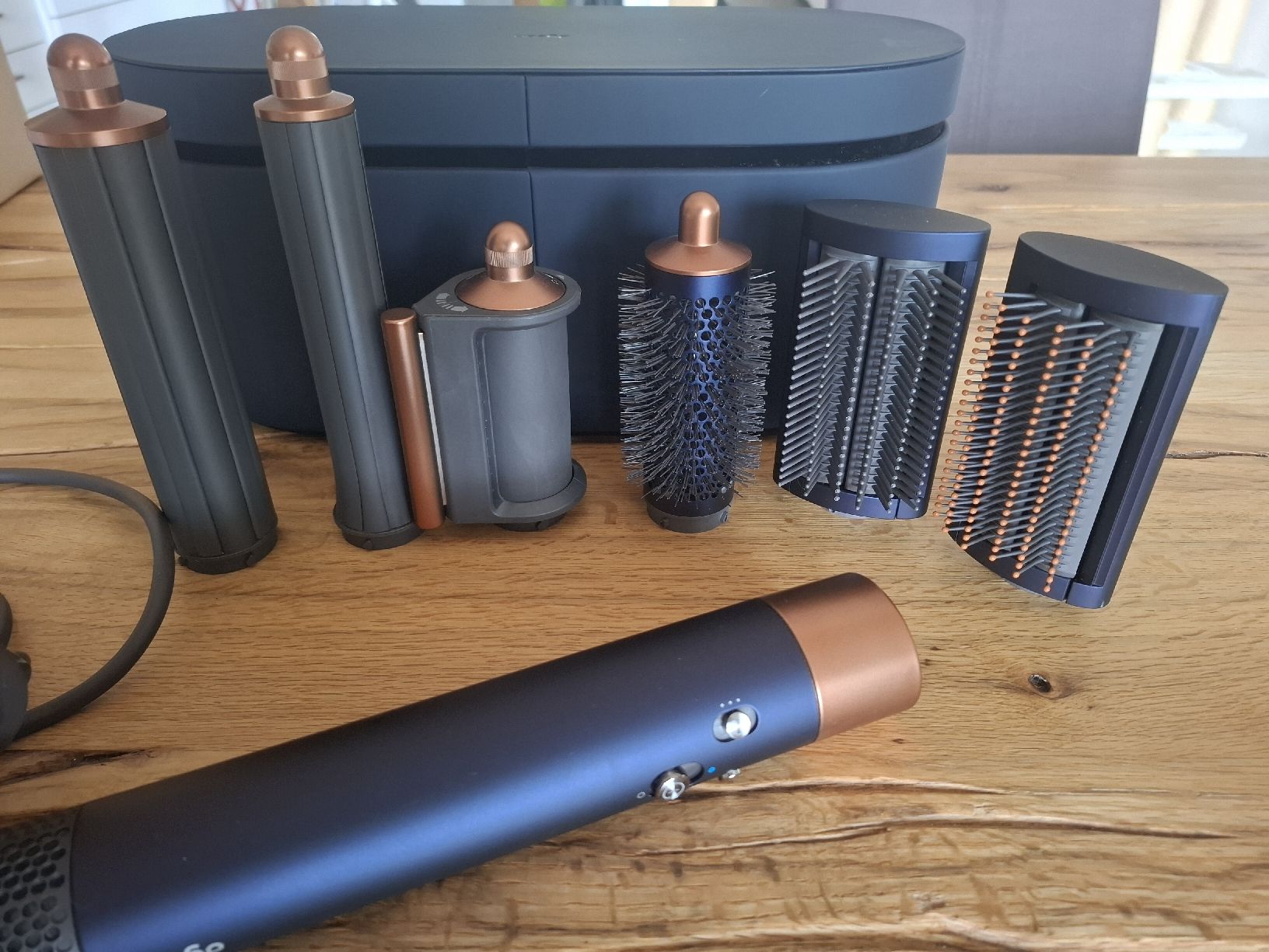 Dyson Föhn: Dyson Airwrap Multi-styler très peu utilisé  – Neu (gemäss Beschreibung) aus Chabrey von Frederica239 5