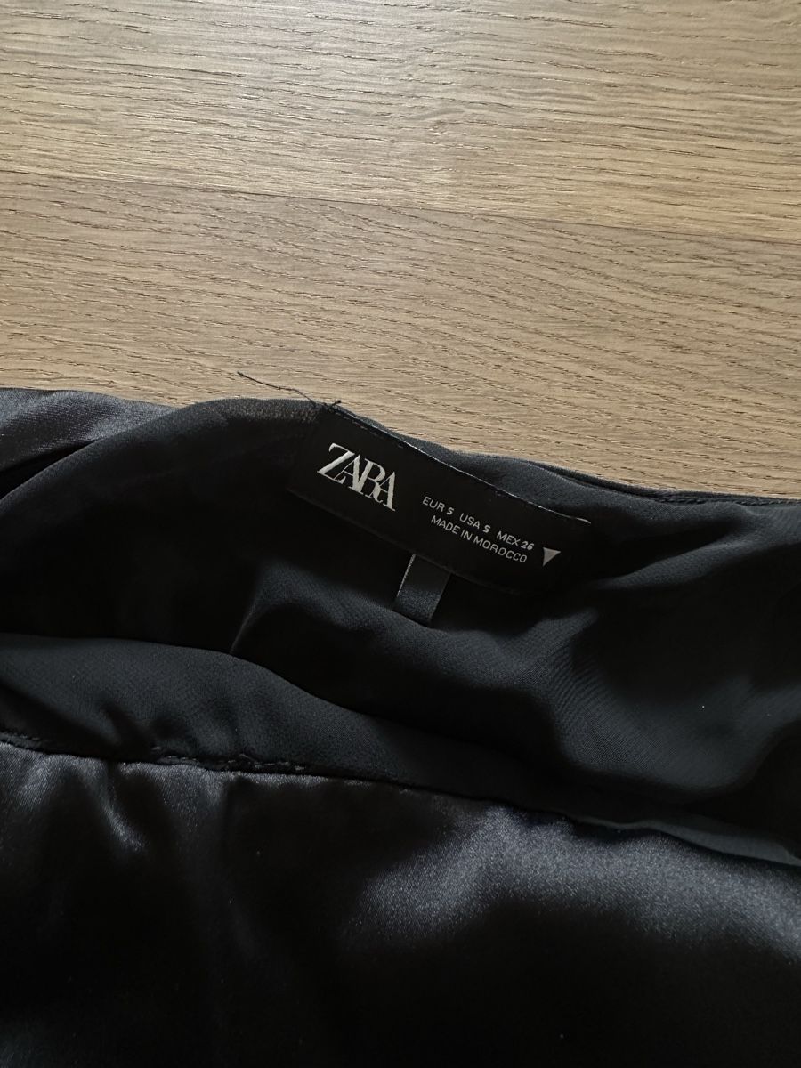 Zara Vestiti: Zara Kleid mit Neckholder - Grösse S – Usato da Kloten venduto da niinaa.5 1