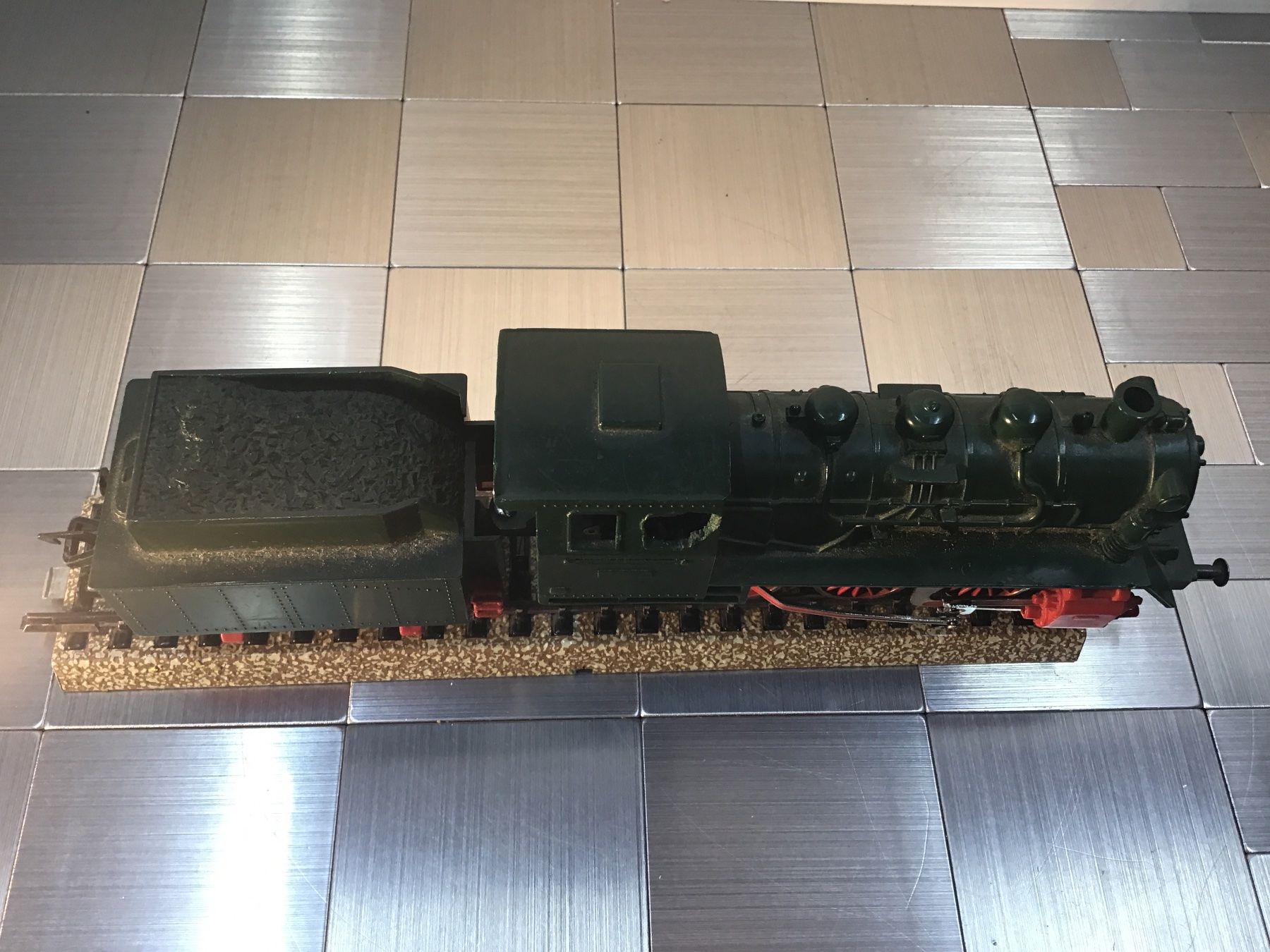 Fleischmann Modellini di ferrovie: FLEISCHMANN LOKOMOTIVE SPUR H0 – Usato da Männedorf venduto da Spezial-Modelle 3