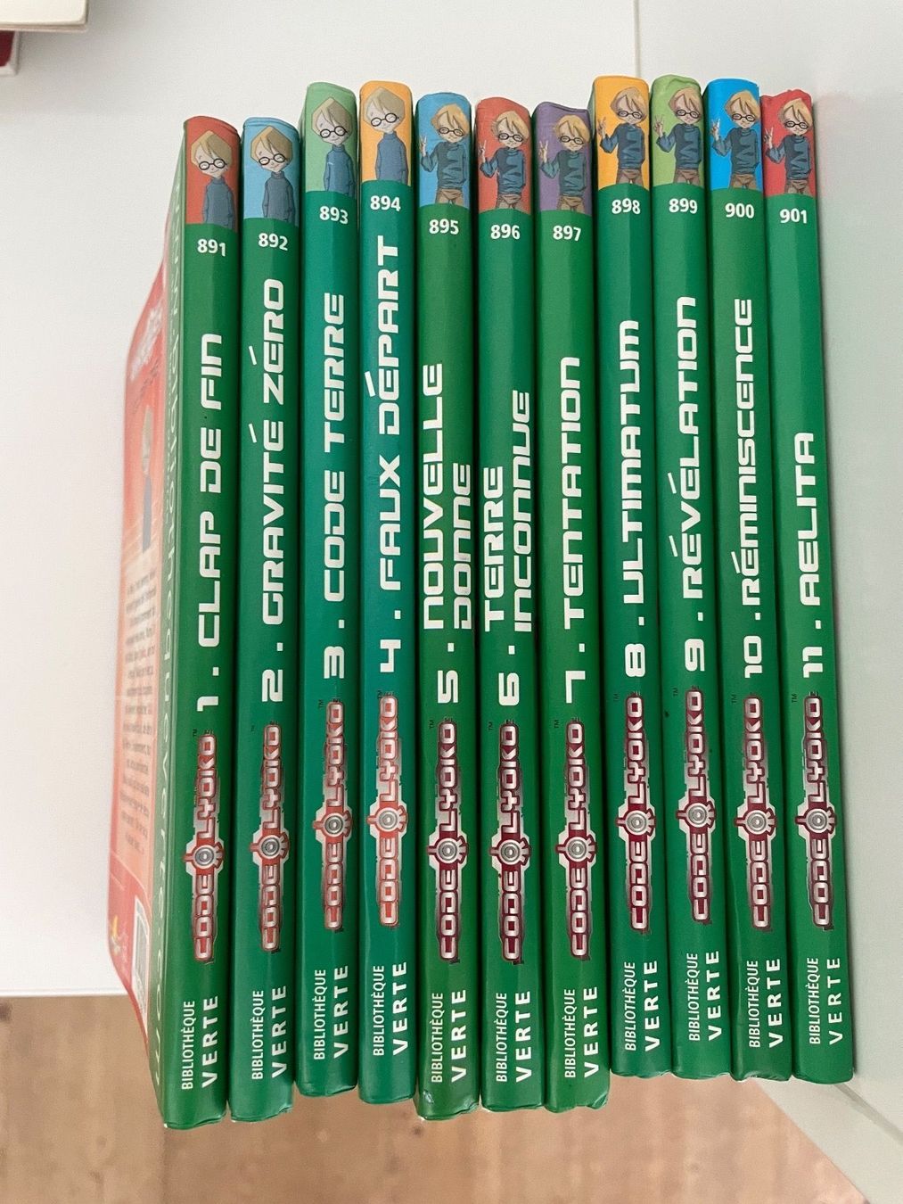 Bücher: Code lyoko livre – Gebraucht aus Sion von tchana77