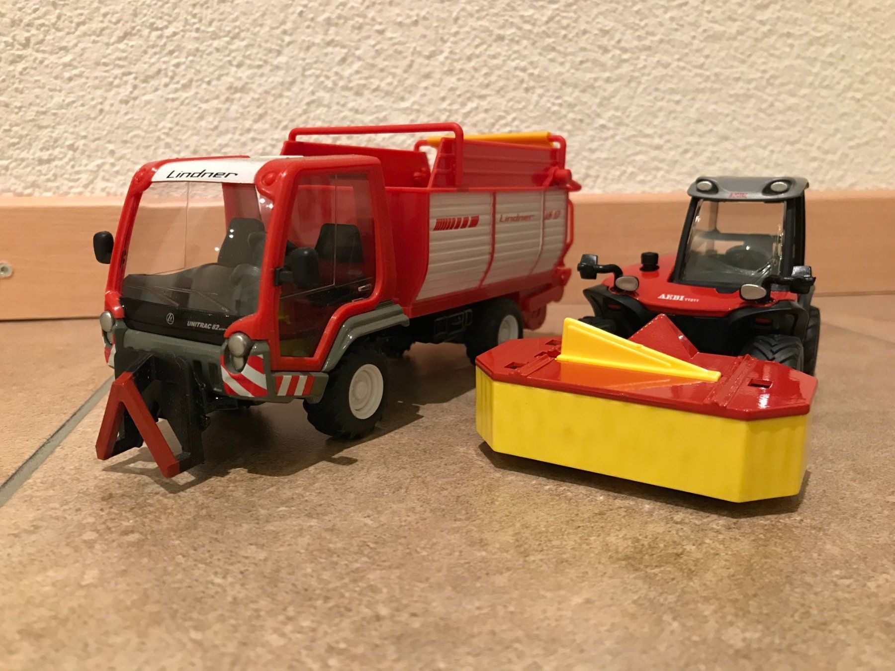 Aebi Trattori: SIKU Aebi TerraTrac TT211 / Lindner Unitrac – Nuovo e nell'imballaggio originale da Kreuzlingen venduto da Stefan1150