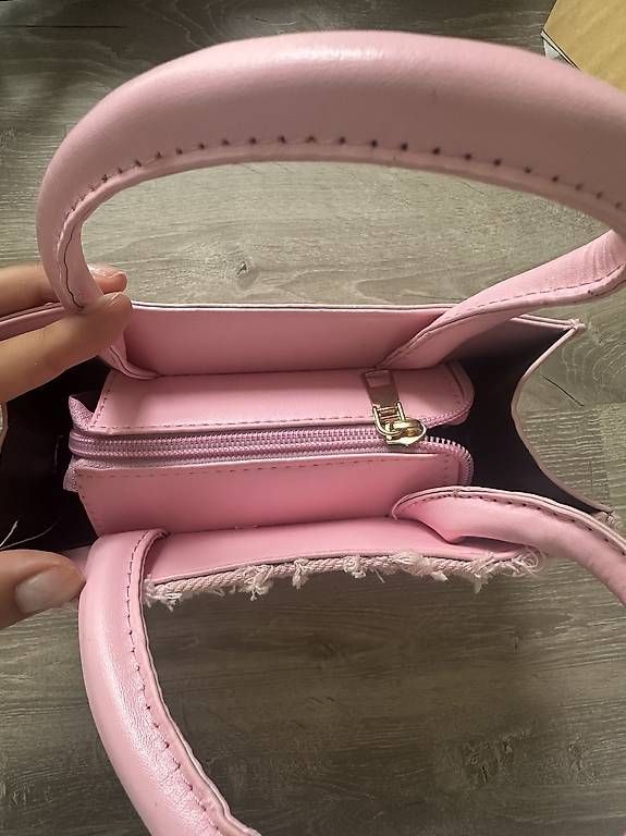 Borse da donna: Rosa Handtasche – Usato da Spreitenbach venduto da Sabrina.dc 1