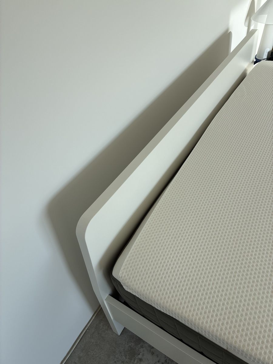 Letti: IKEA MALM Bed, Mattress, and Topper – Usato da Zürich venduto da gio_26hd 2